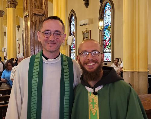 Visiting us from Jersey/Argentine/Poland Fr  Almar Suchan with our Fr Francis.